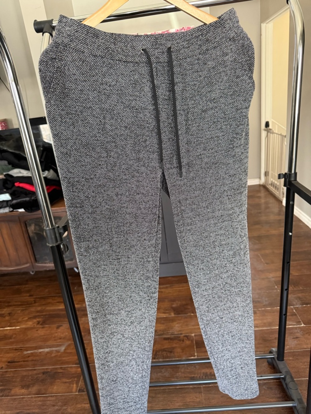 Reitmans Black and Gray Marled Knit Pants